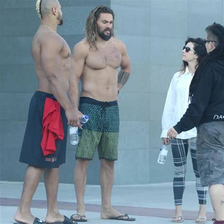 Jason Momoa Height, Weight, Age and Full Body Measurement Seriable