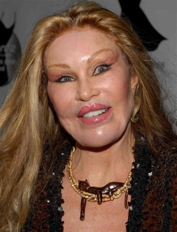 Jocelyn Wildenstein oddlyterrifying