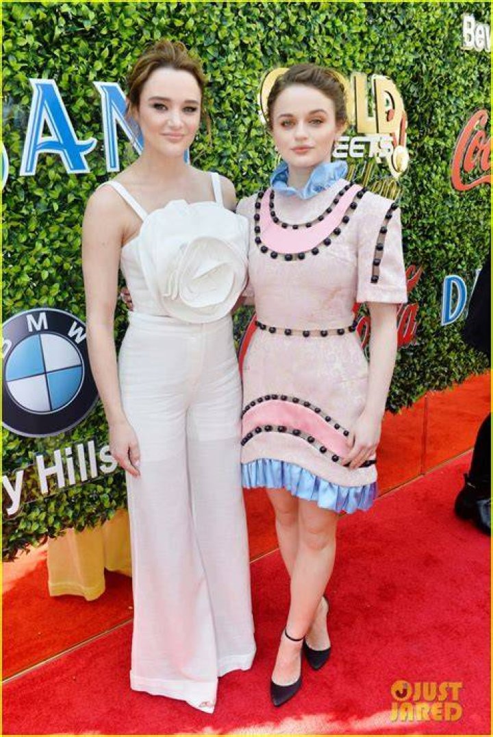 Joey King & Sister Hunter Attend Spirit Awards 2020 Together! 2020
