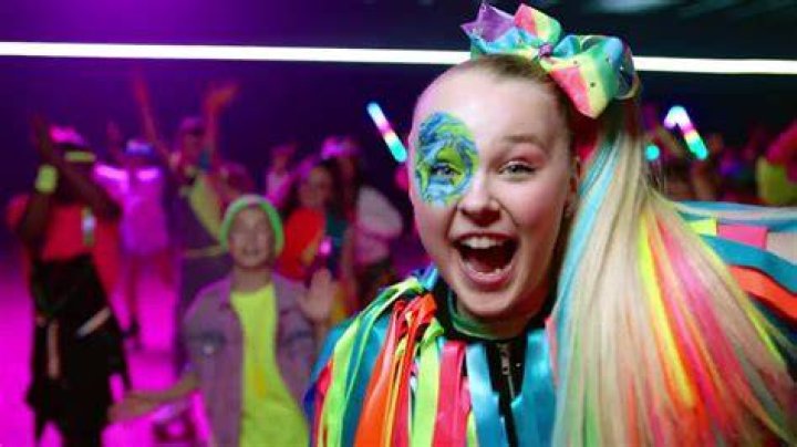 JoJo Siwa's Biography, Wiki, Net Worth, Spouse, Family Background