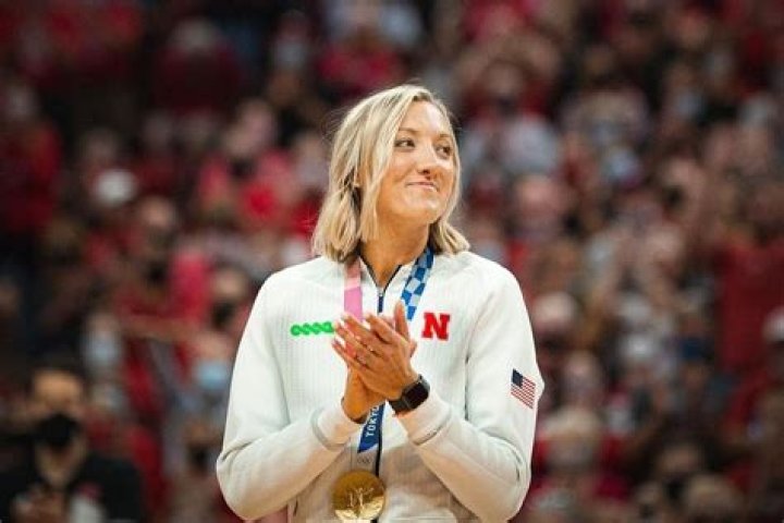 Jordan Larson Height, Weight, Age, Body Statistics Healthy Celeb