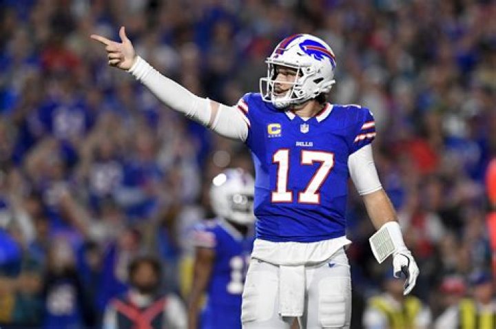 Josh Allen's girlfriend rocks Bills crop top ahead of win