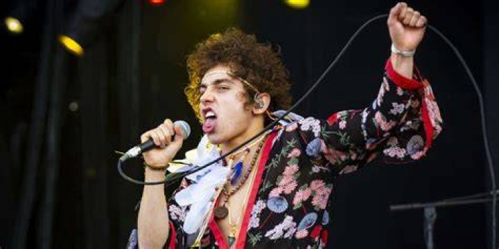 Josh Kiszka’s biography age, height, family, girlfriend, net worth