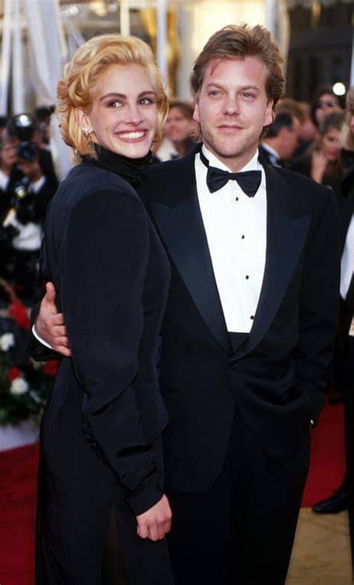 Julia Roberts & Kiefer Sutherland from Throwback Couples at the Oscars