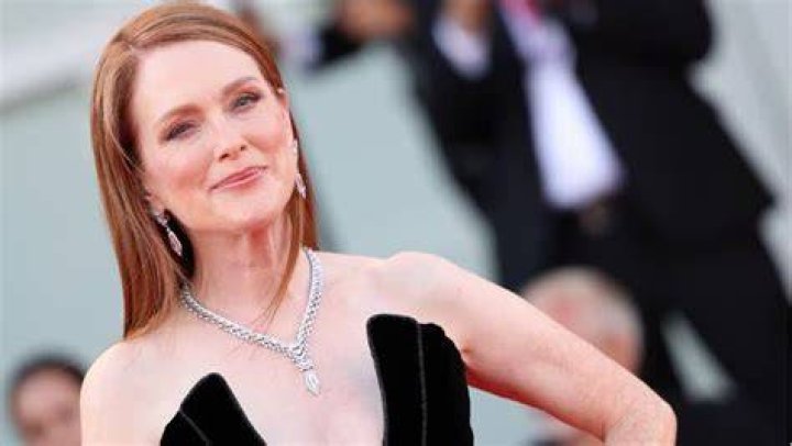 Julianne Moore Height, Weight, Wiki, Age, Family Biography Family