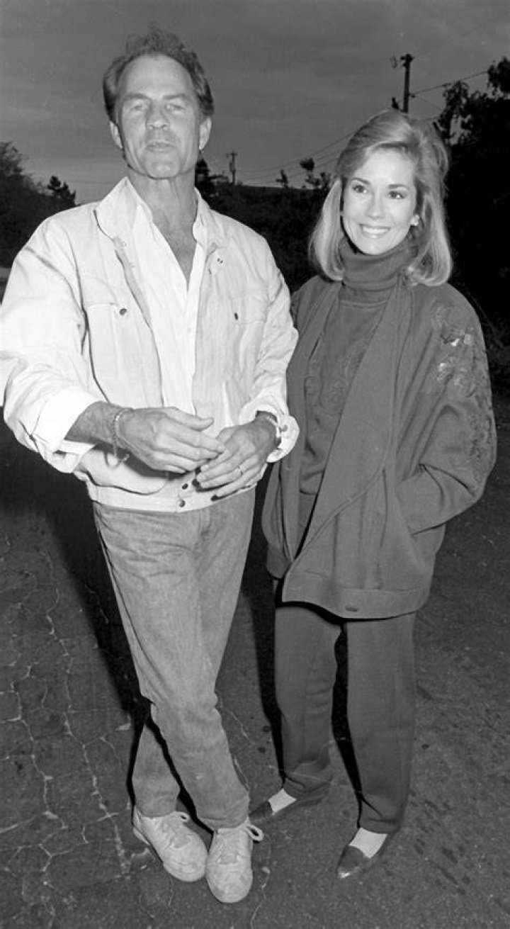 Kathie Lee Gifford Stayed Celibate until 22 When She Wed 1st Husband