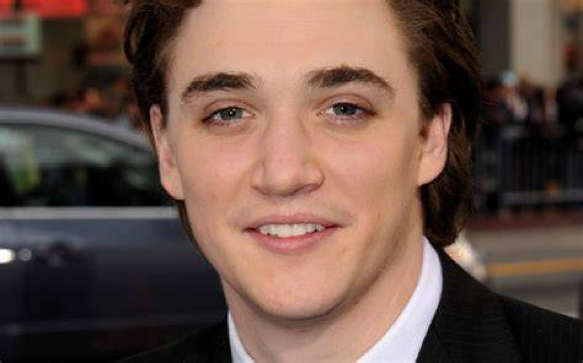 Kyle Gallner Net Worth: a Deep Dive into the Actor's Financial Success