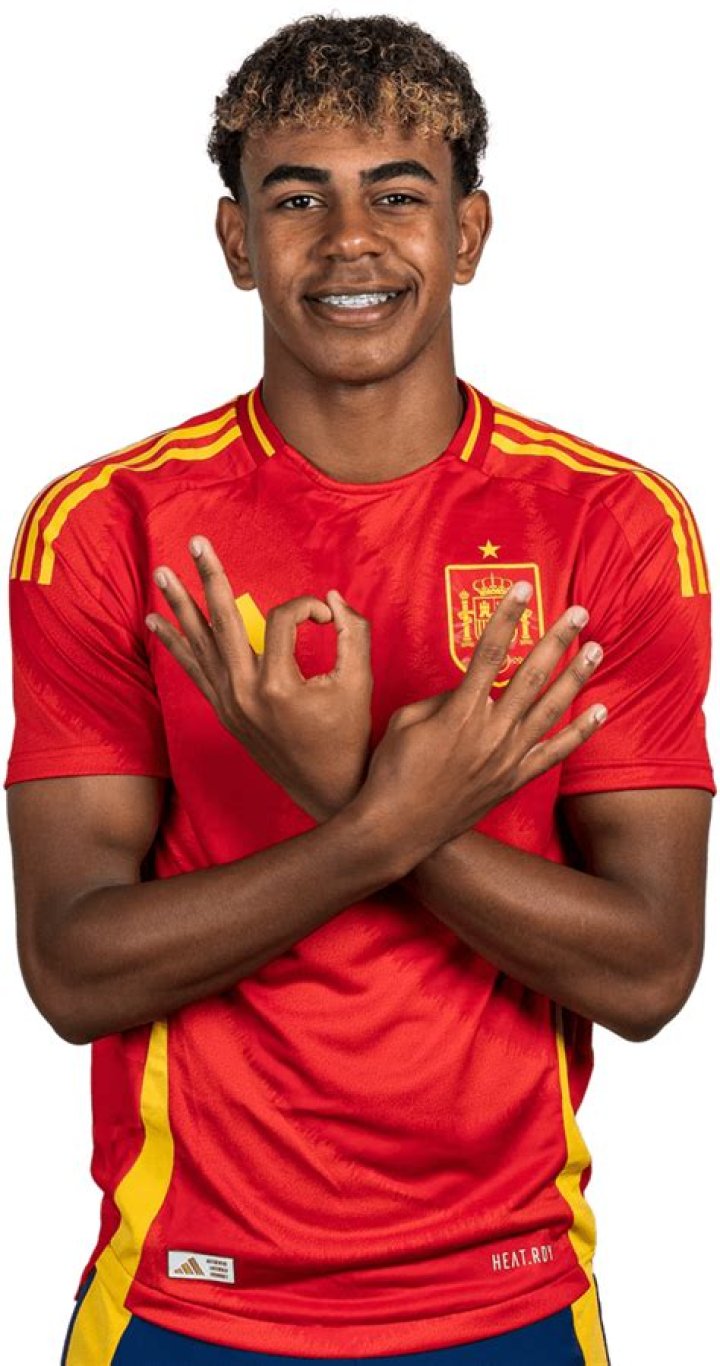 Lamine Yamal Spain football render FootyRenders