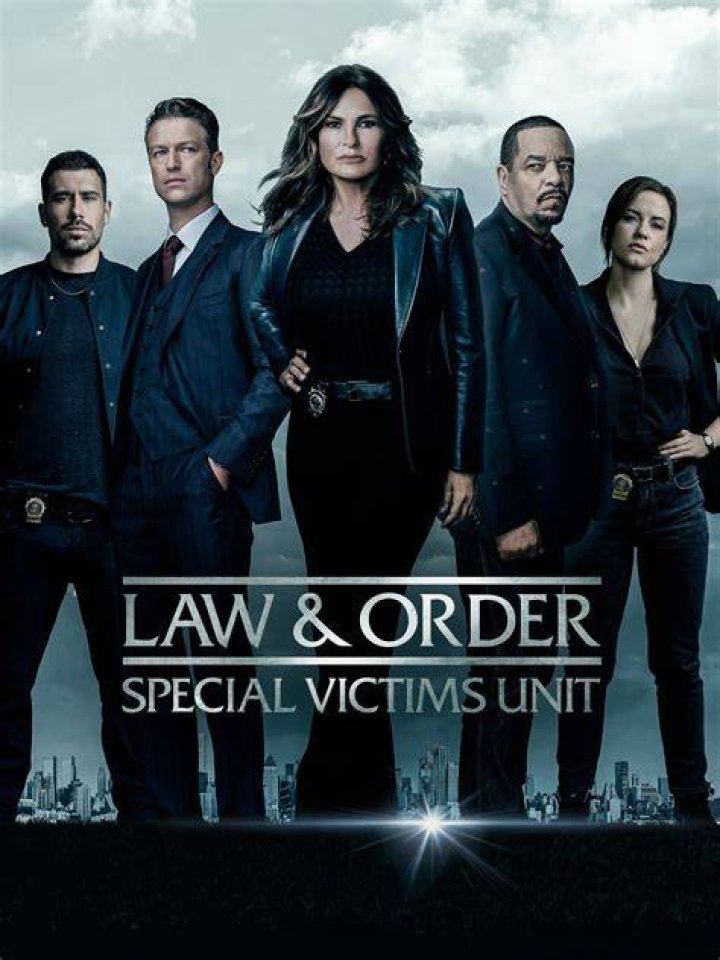Law & Order's Mariska Hargitay sports bruises as fans race to her