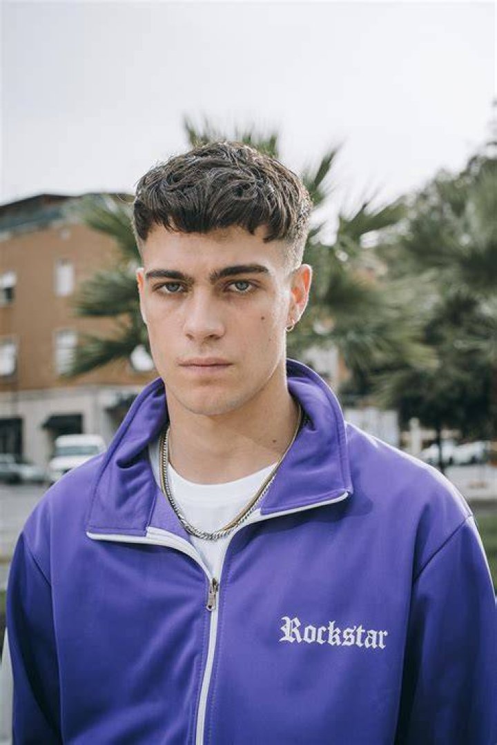 Lorenzo Zurzolo IMDb
