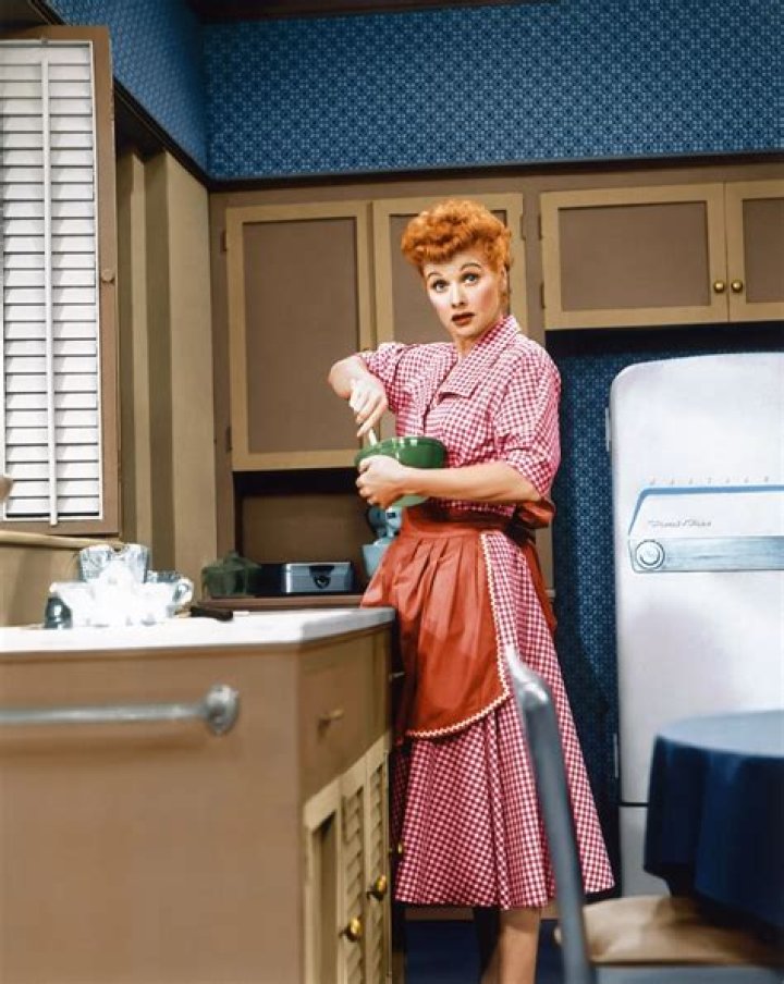 Lucille Ball on the set of Stone Pillow in New York City. 1985 Photo By