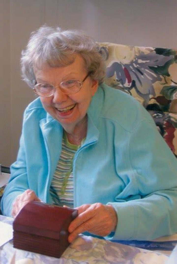 Madeleine Lacasse Obituary Montreal, QC