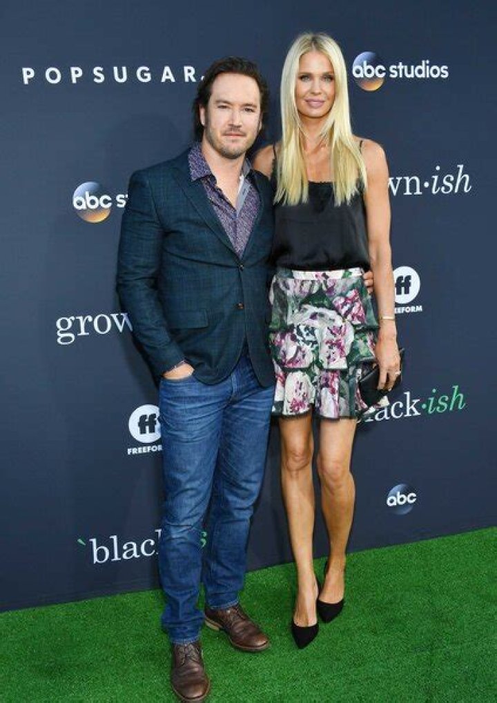Meet MarkPaul Gosselaar wife Catriona McGinn and their children