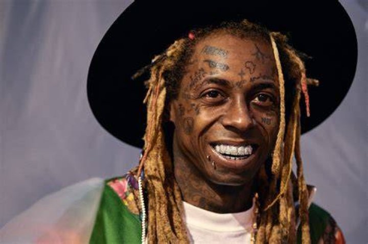 Melhores m&uacute;sicas do Lil Wayne conhe&ccedil;a 10 sucessos do astro do rap