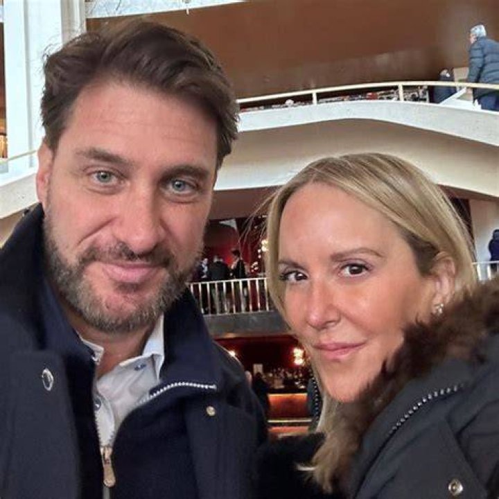 Mike Greenberg 2024 Wife, net worth, tattoos, smoking & body facts