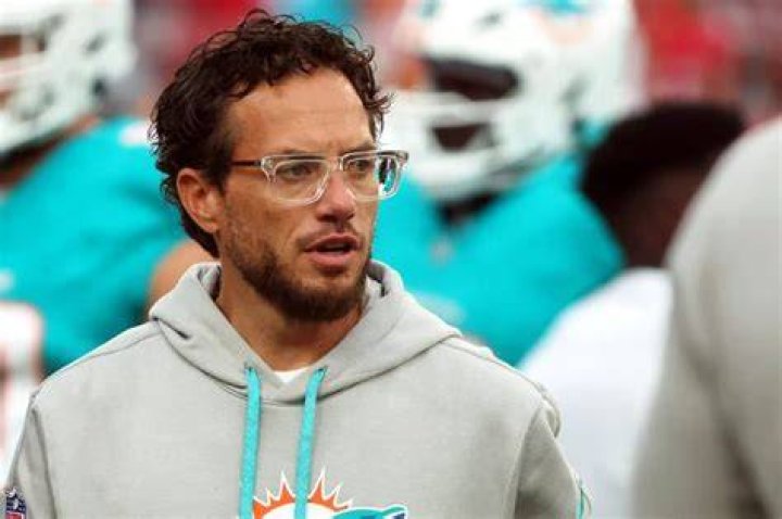Mike McDaniel Net Worth And Salary As Miami Dolphins Head Coach TG Time