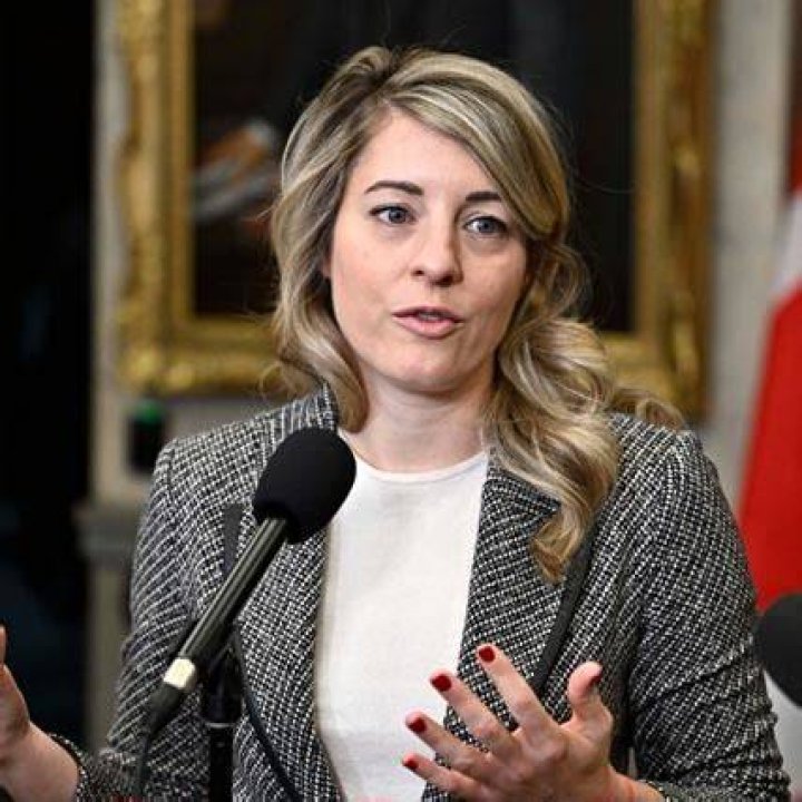 M&eacute;lanie Joly Net Worth 2022, Age, Husband, Children, Family, Salary