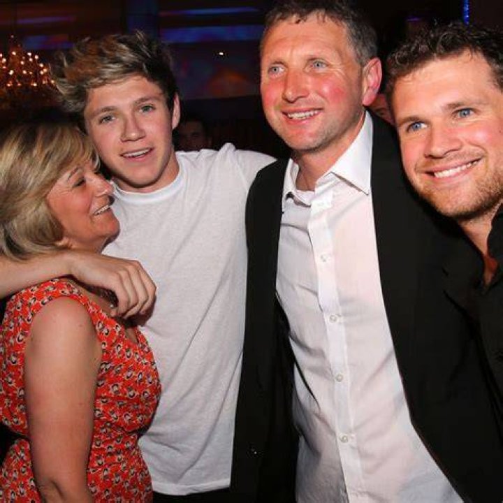 Niall Horan Parents and Siblings