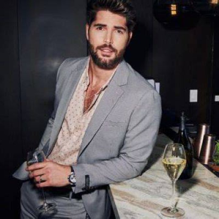 Nick Bateman Wiki 2021 Net Worth, Height, Weight, Relationship & Full
