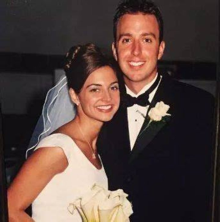 Paula Faris&rsquo; Husband Is John Krueger Inside Their Family Life Top News