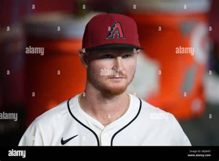 Pavin Smith of Arizona Diamondbacks prospect pays off parents' home as