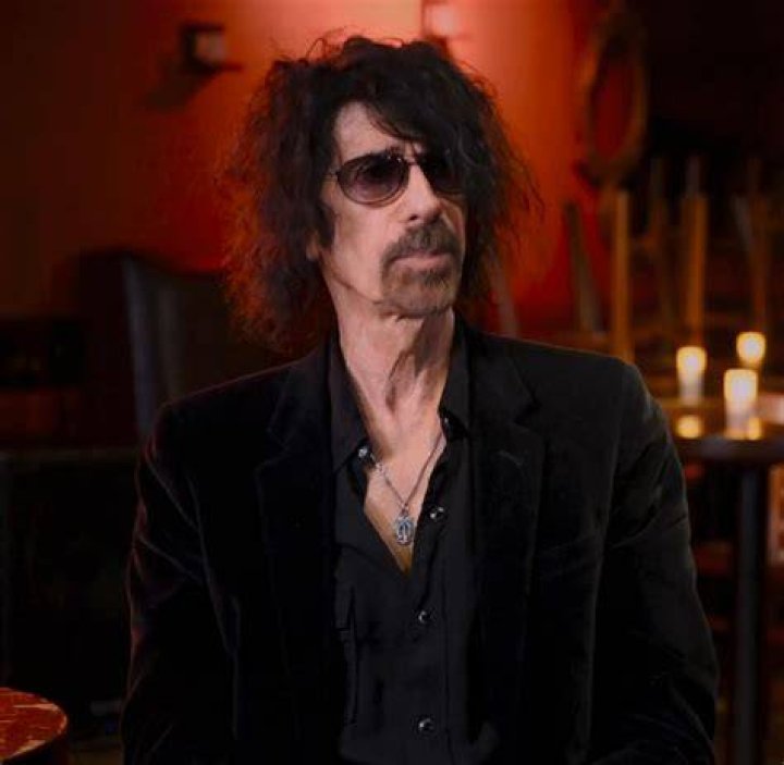 Peter Wolf's Instagram, Twitter & Facebook on IDCrawl