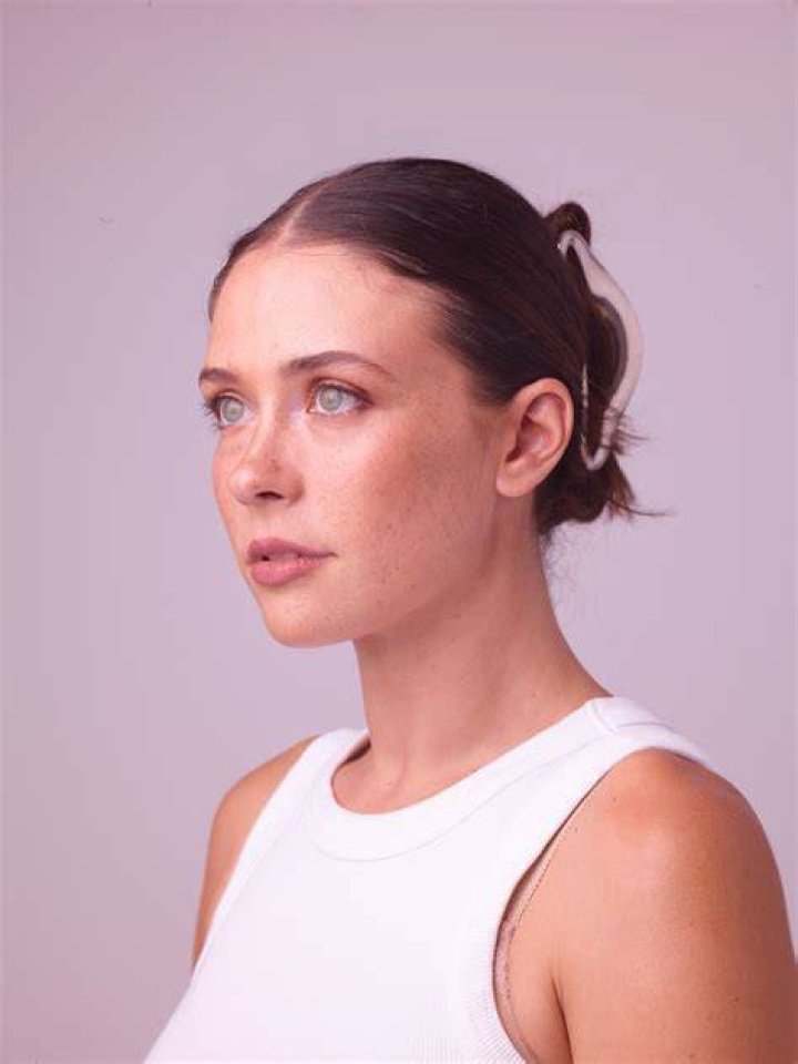 Picture of Mia Tomlinson