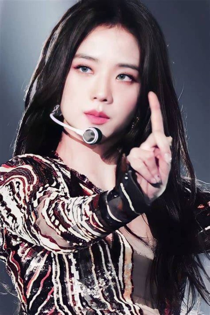 Pin by Bpmylove on Jisoo Nose ring, Septum ring, Fashion