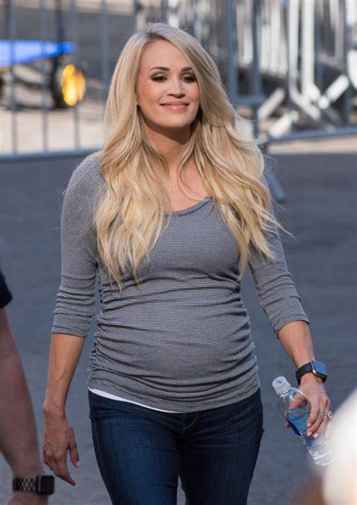 Pregnant Carrie Underwood Being a Working Mom Takes ‘Balance’