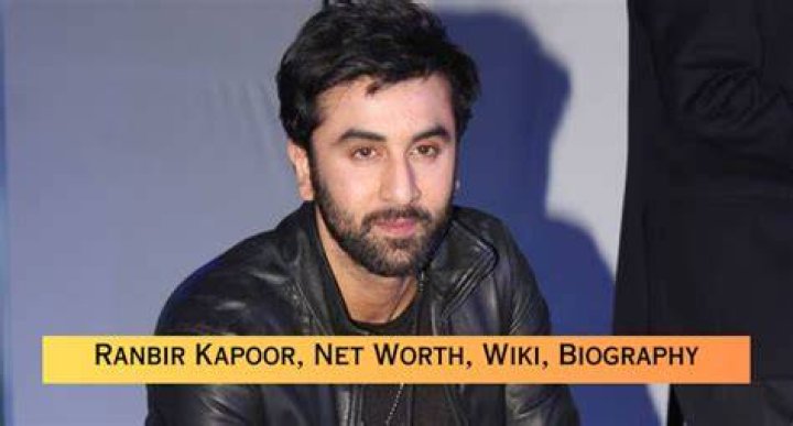 RANBIR KAPOOR BIOGRAPHY, AGE,MOVIES,GIRLFRIEND AND MORE