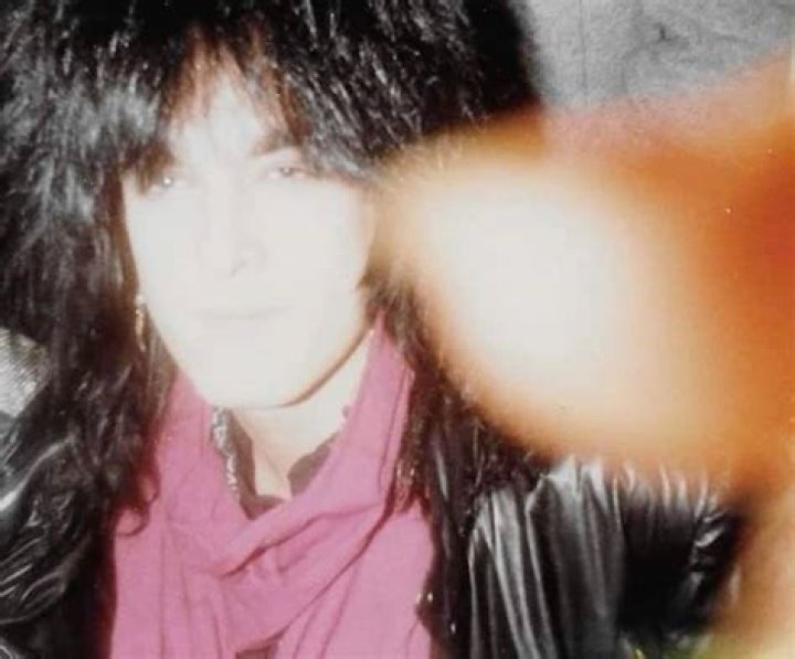 Rare picture of Nikki Sixx and Steven Adler together (1987) in 2020