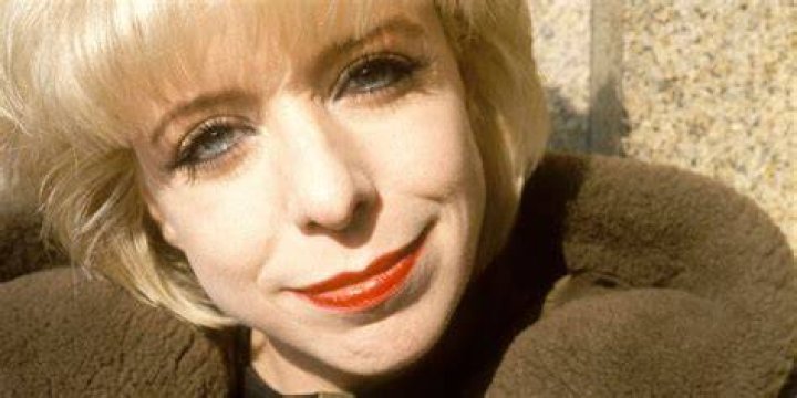 Remembering Julee Cruise With 5 Essential Tracks Pitchfork