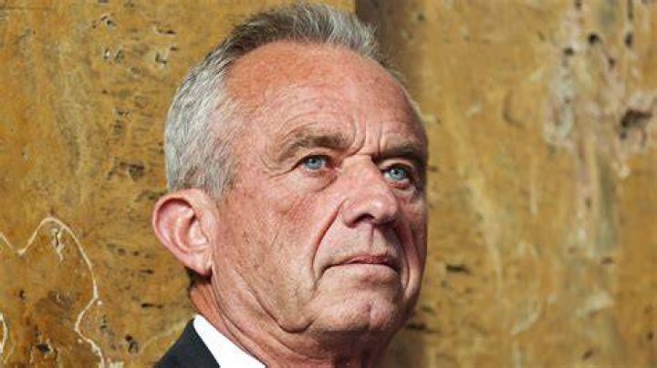 Robert F. Kennedy Jr. Biography 2023 Age, DOB, Height, Weight