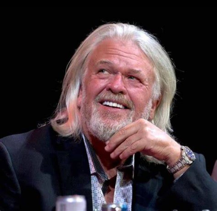 Ron White Bio, Age, Height, Single, Nationality, Net Worth, Facts