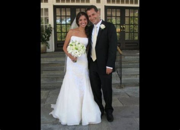 Sam Stein wife Is Jessica Stein married?