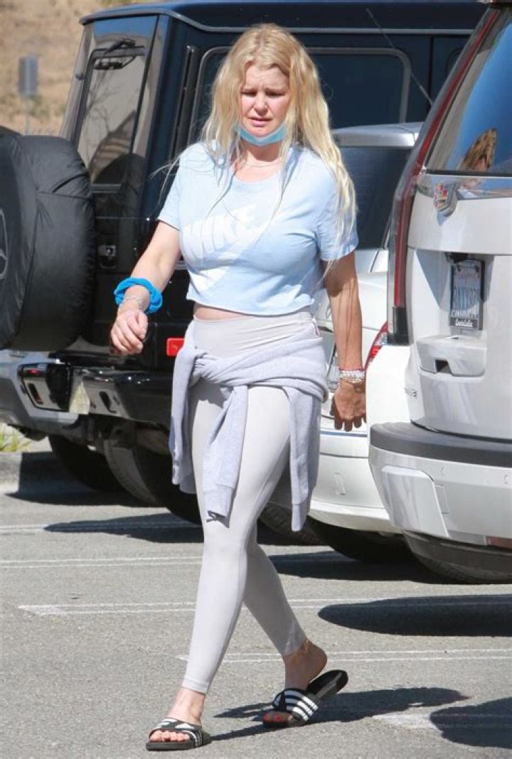 Samantha Torres in a White Leggings Was Seen Out in Los Angeles Celeb