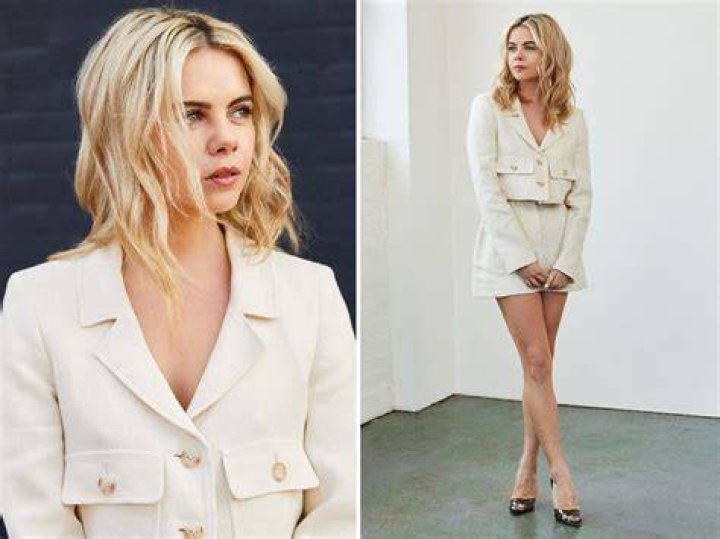 SaoirseMonica Jackson Bio, Wiki, Boyfriend, Career, Net Worth Starsgab
