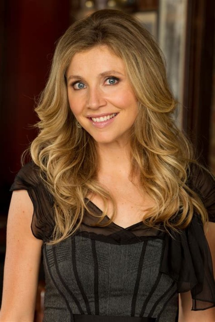 Sarah Chalke summary Film Actresses