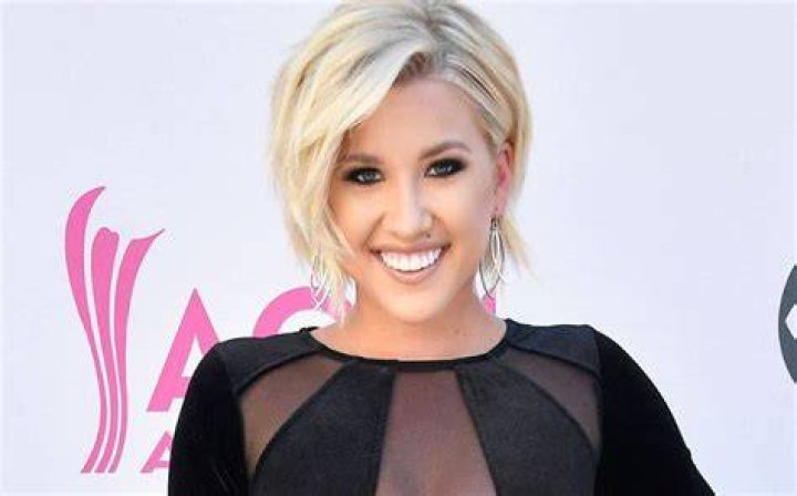 Savannah Chrisley’s net worth, age, boyfriend, family, height, tv shows