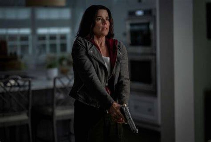 Scream costars defend Neve Campbell's departure