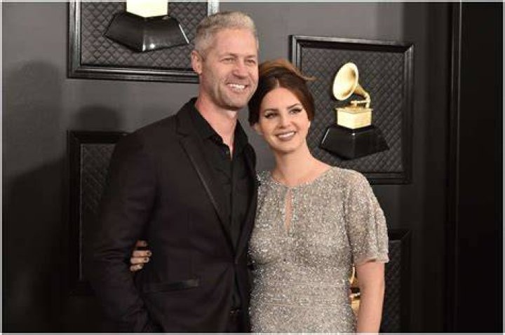 Sean Larkin Net Worth, Wife (Vanessa), ExGirlfriend (Lana Del Rey