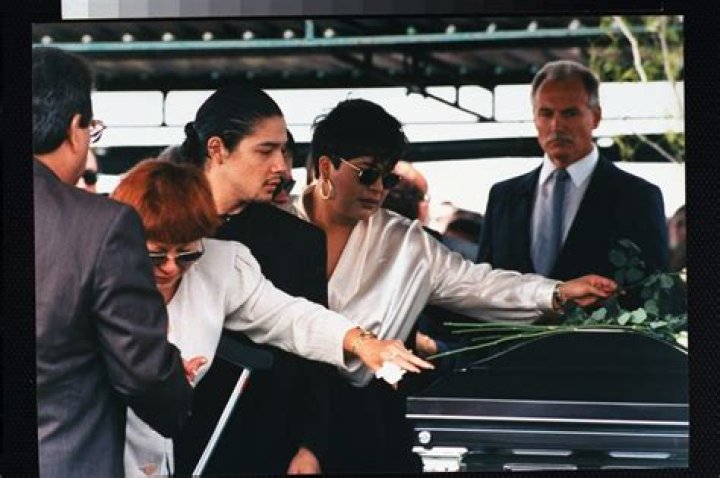 Selena Quintilla&rsquo;s Death Why Did Yolanda Sald&iacute;var Kill Her?