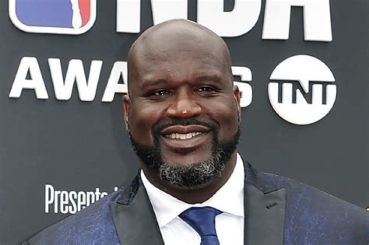 Shaquille O&rsquo;Neal pays off stranger&rsquo;s engagement ring layaway
