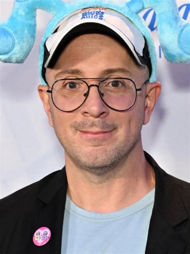 Steve Burns From 'Blue's Clues' On His Old Show And New Music Career