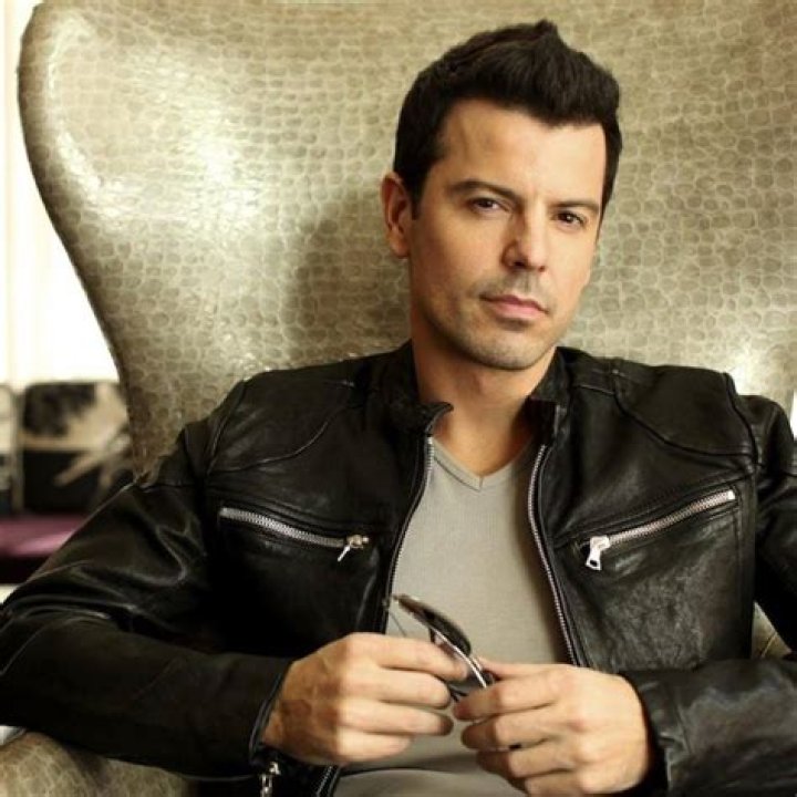 S&uuml;dOst Unaufh&ouml;rlich H&auml;lfte jordan knight money Entschuldigung bewundern