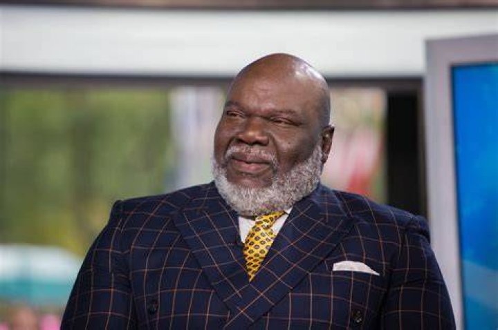 T.D. Jakes Apologizes for Volunteer&rsquo;s Arrest and Assault at Church 93