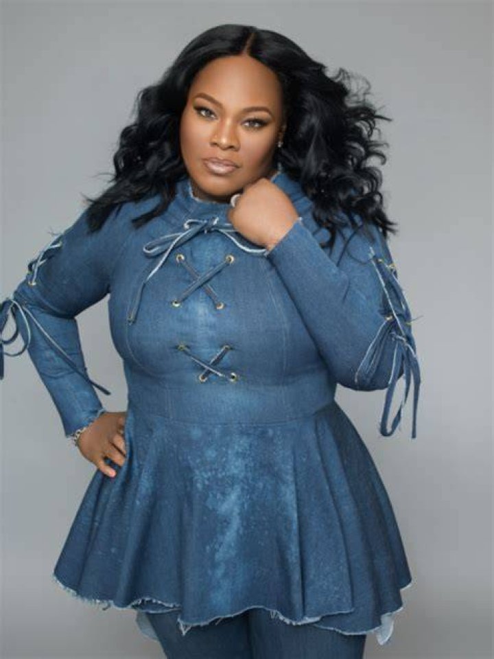 Tasha Cobbs Leonard Drops New Single “Royalty” Today