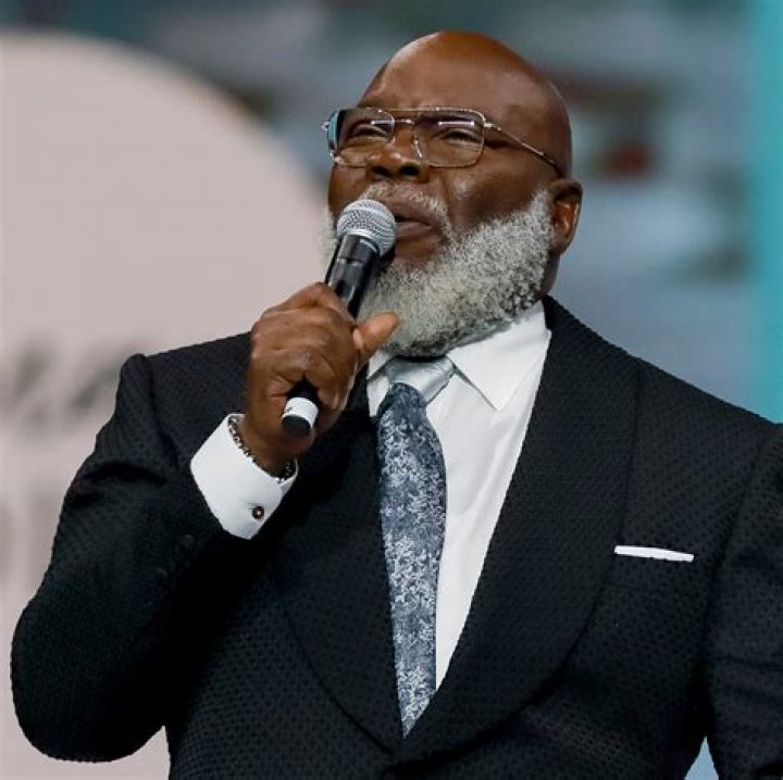 TD Jakes Implicated In CassieDiddy Drama &raquo; Ubetoo