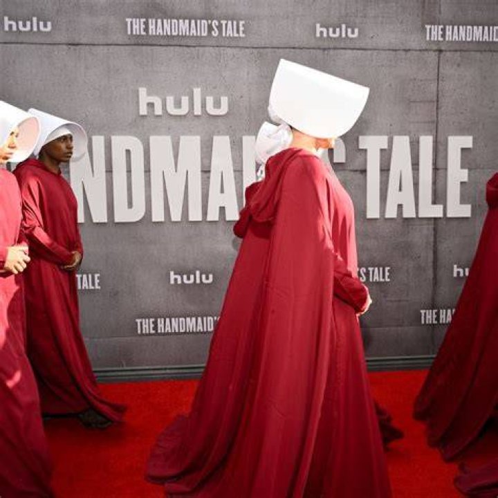 The Handmaid's Tale Season 4 Why June Chose Nick First Over Luke