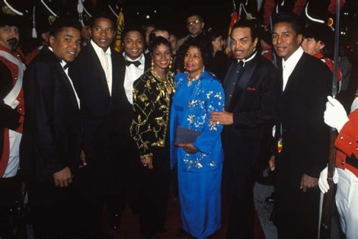 the jackson family katherine jackson with her children and
